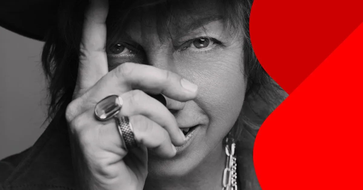 Ascolta la cover di Gianna Nannini de La donna cannone