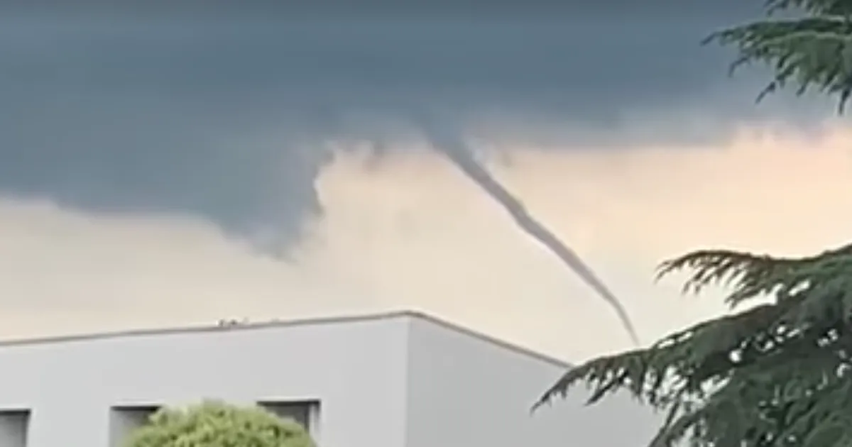 Tornado a Novara ecco le impressionanti immagini diffuse dal Centro Meteorologico