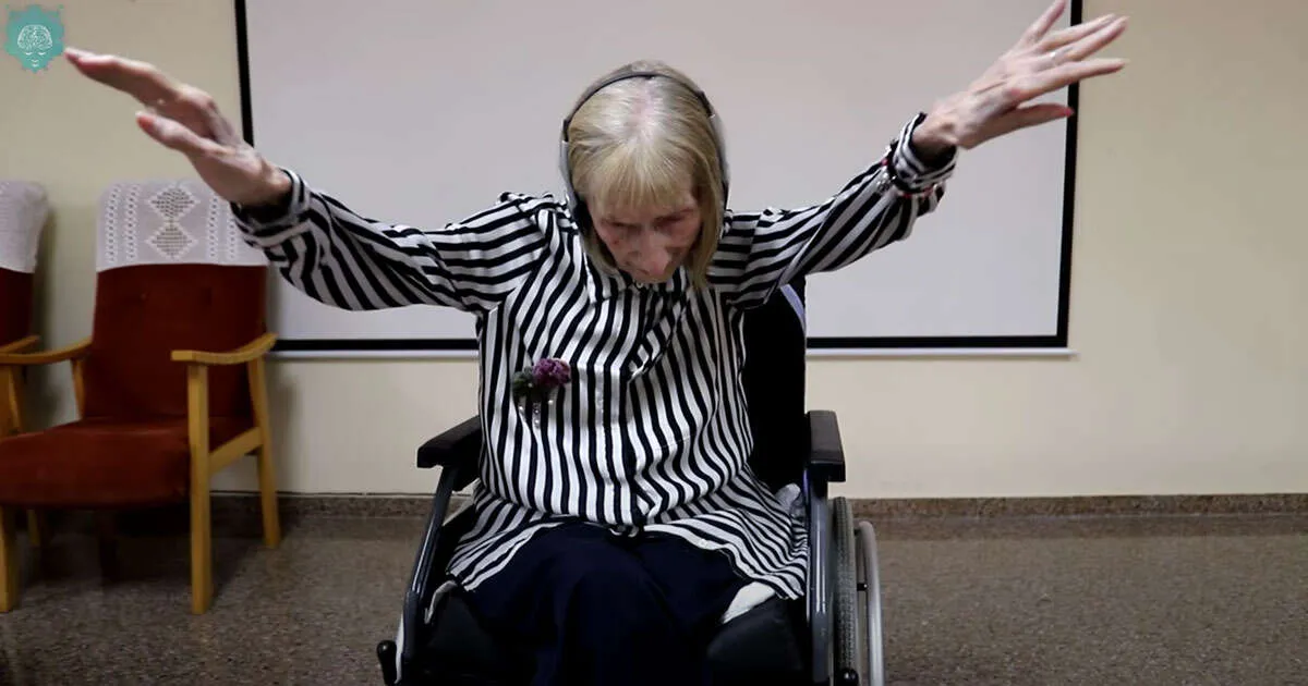 La ballerina malata di Alzheimer balla Il lago dei cigni il video