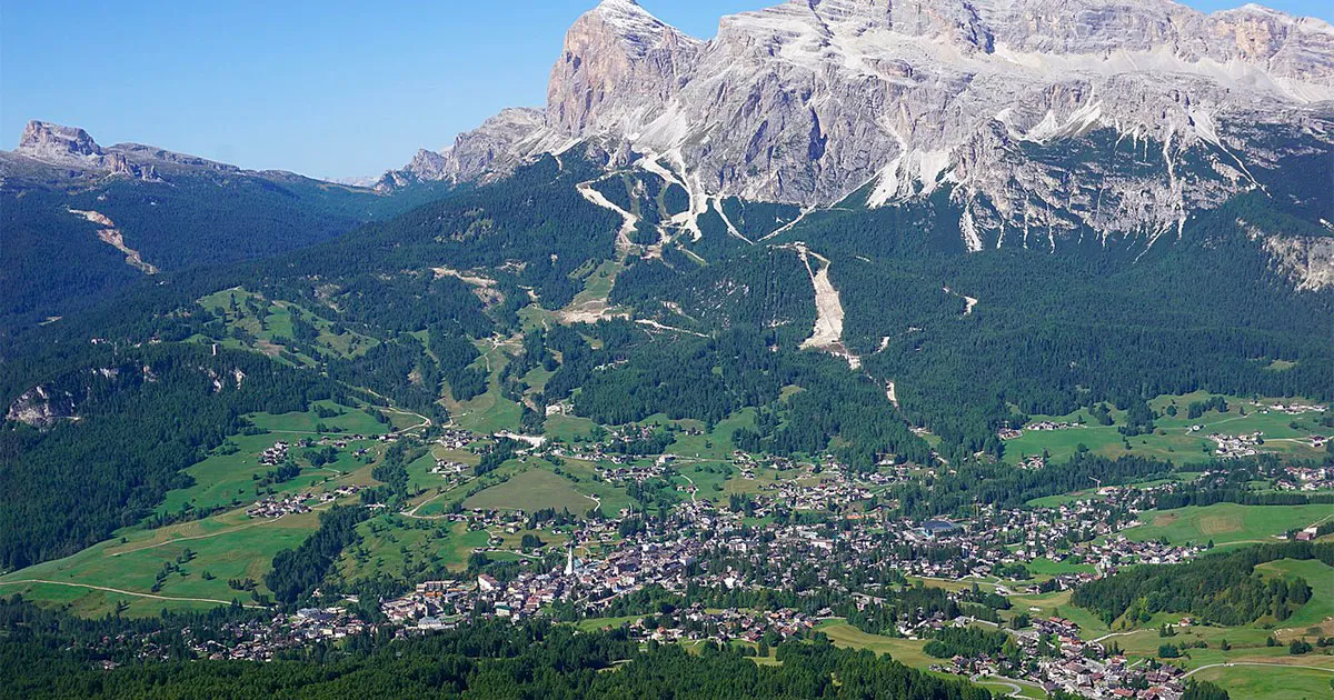 Cortina parroco cerca nuovo sacrestano arrivano centinaia di candidature