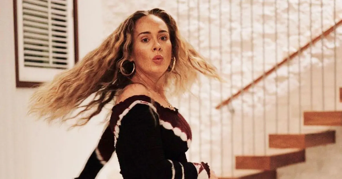Adele torner sul palco con un suo show a Las Vegas