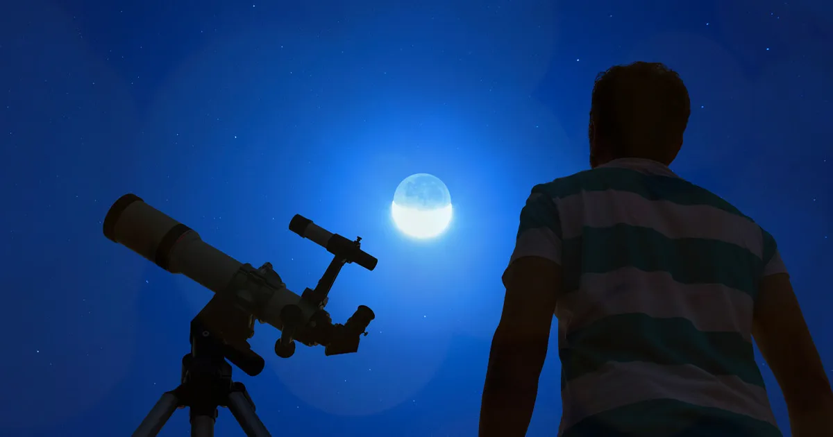 In arrivo leclissi lunare pi lunga del secolo ecco quando e dove vederla