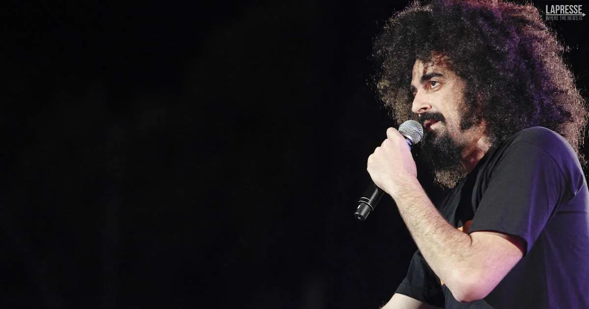Caparezza si  sposato e la cerimonia  stata stilosissima ecco le foto
