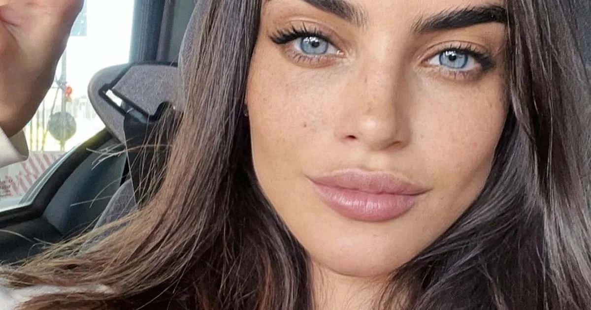 Occhi di ghiaccio e un fisico incredibile Nicole Mazzocato  pi bella che mai