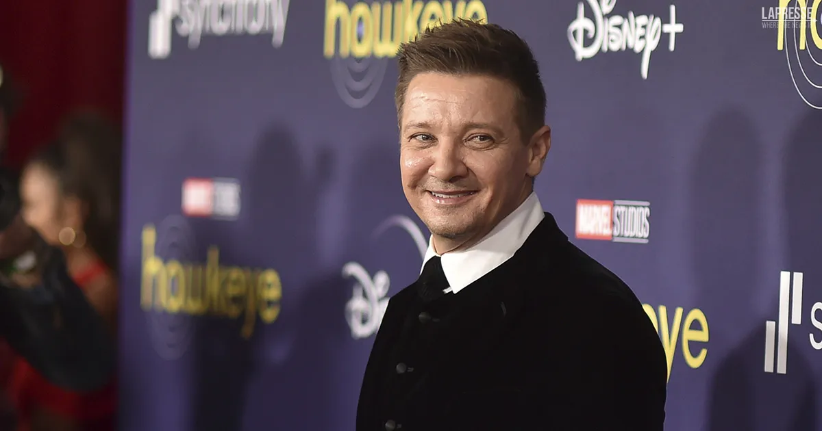 Jeremy Renner in lacrime in TV parla per la prima volta dellincidente Rifarei lo stesso per salvare mio nipote