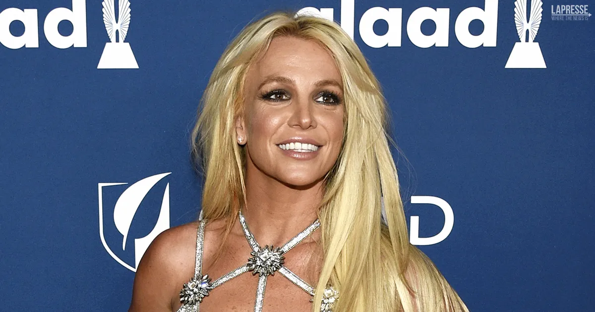 Britney Spears pronta a dire tutto in arrivo il libro verit sulla conservatorship