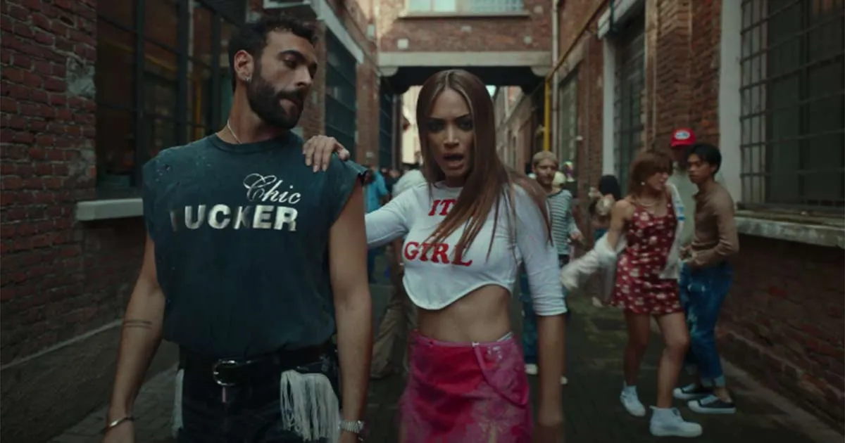  Marco Mengoni e Elodie insieme sono strepitosi ecco il video di Pazza musica