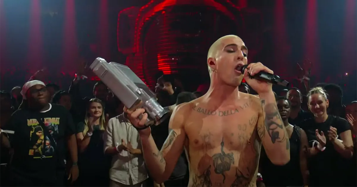 I Mneskin trionfano ai VMAs 2023 battendo Metallica e Foo Fighters