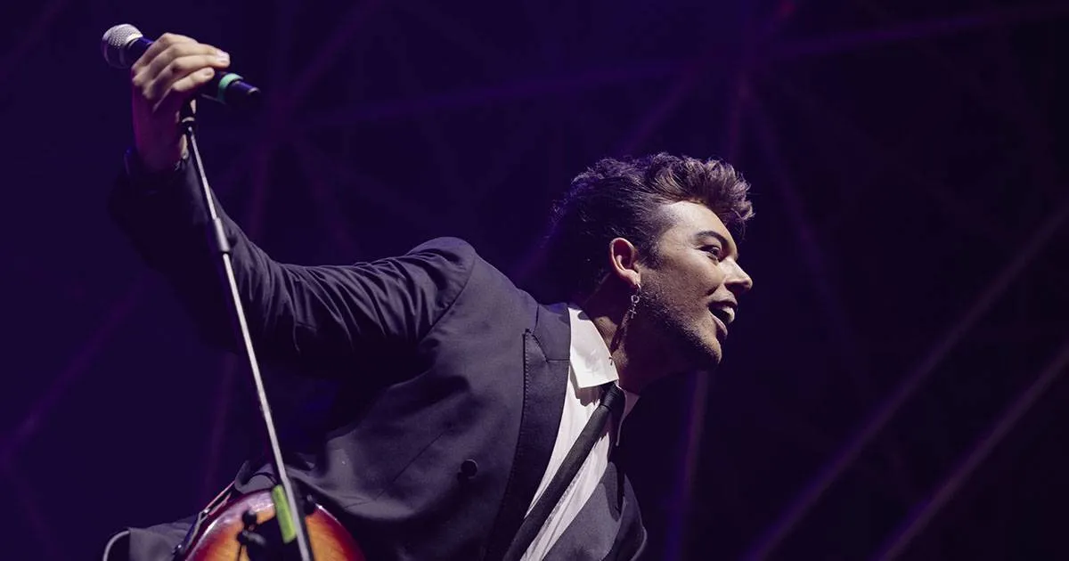 The Kolors la versione in napoletano di Italodisco vi stupir