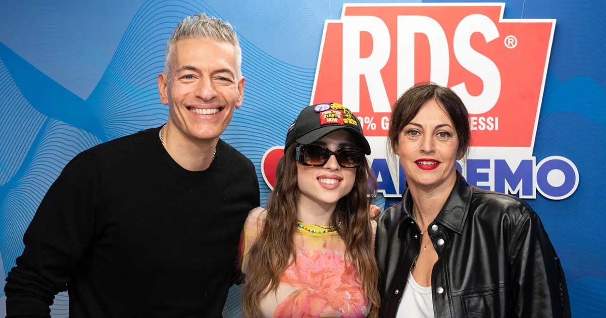 RDS Loves Sanremo Angelina Mango canta in diretta con il Peggio Quiz