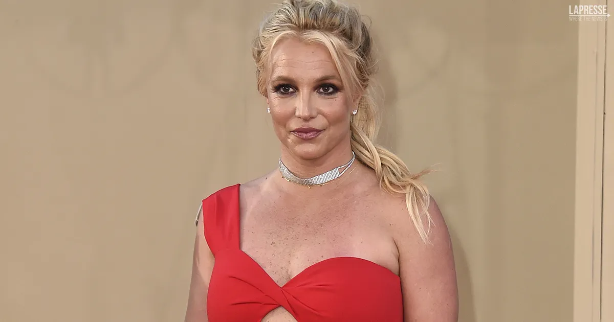Britney Spears dal suo libro The Woman In Me in arrivo un film sulla sua vita tutti i dettagli