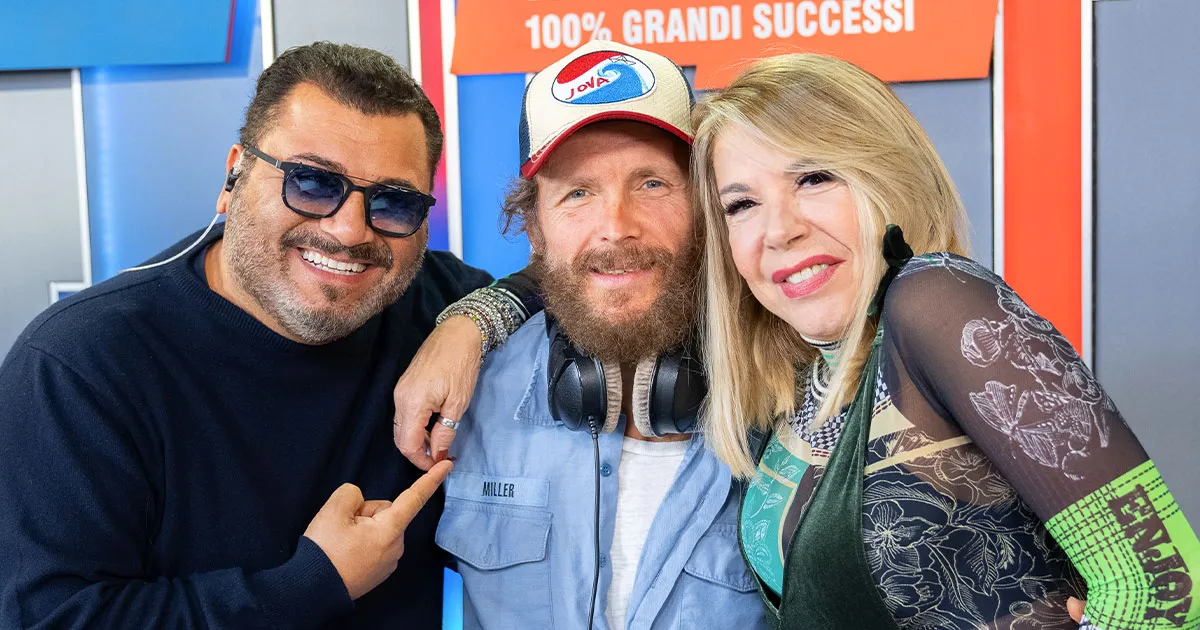 Jovanotti l8217Uomo di Titanio8221 il tour il nuovo album ricordi inediti e le anticipazioni su Sanremo 2025