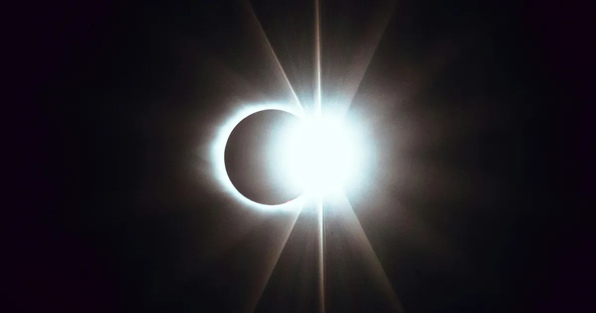 Due eclissi spettacolari in arrivo nel cielo di marzo ecco quando e dove vederle