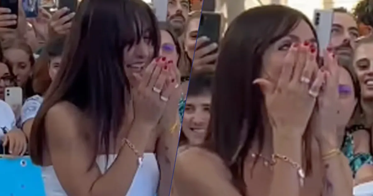 Ambra Angiolini in lacrime mentre i fan le cantano Tappartengo il video