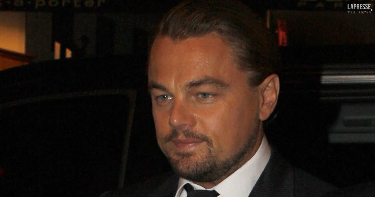 Leonardo Di Caprio va ad una festa ma nessuno lo riconosce la sua reazione vi stupir