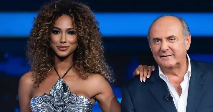 SAMIRA MOLLA TUTTO PER QUALCOSA DI IMPENSABILE… JERRY SCOTTI SENZA PAROLE!