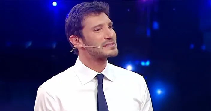 De Martino? Un traditore”: arriva una bordata per Stefano ...