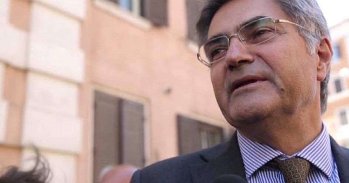 Video News 22/04/2015