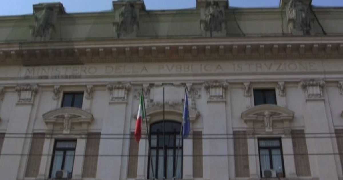 Video News 02/09/2015