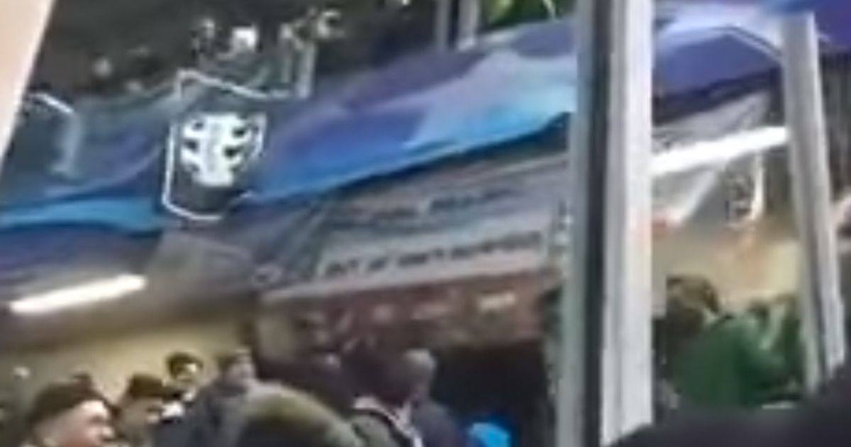 I tifosi di Juventus e Manchester City si ‘rimpallano’ la maglia di Balotelli