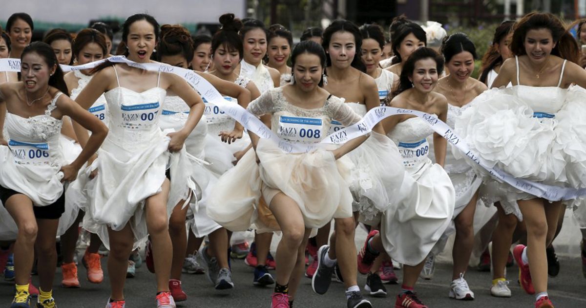 Le spose di corsa per aggiudicarsi un matrimonio da favola