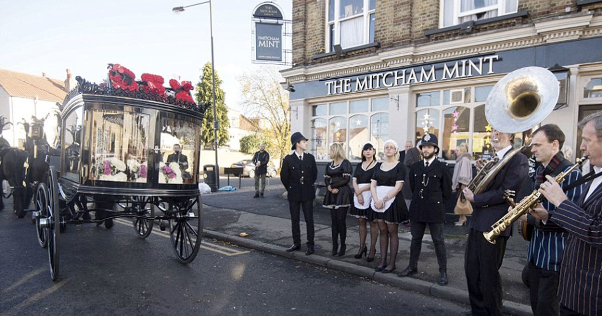 L’ultimo saluto alla proprietaria del bordello più famoso di Londra