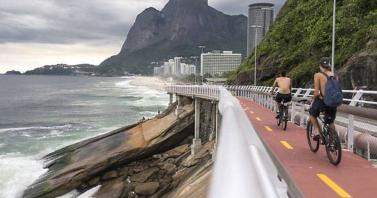 A Rio nasce la pista ciclabile (con vista oceano Atlantico)