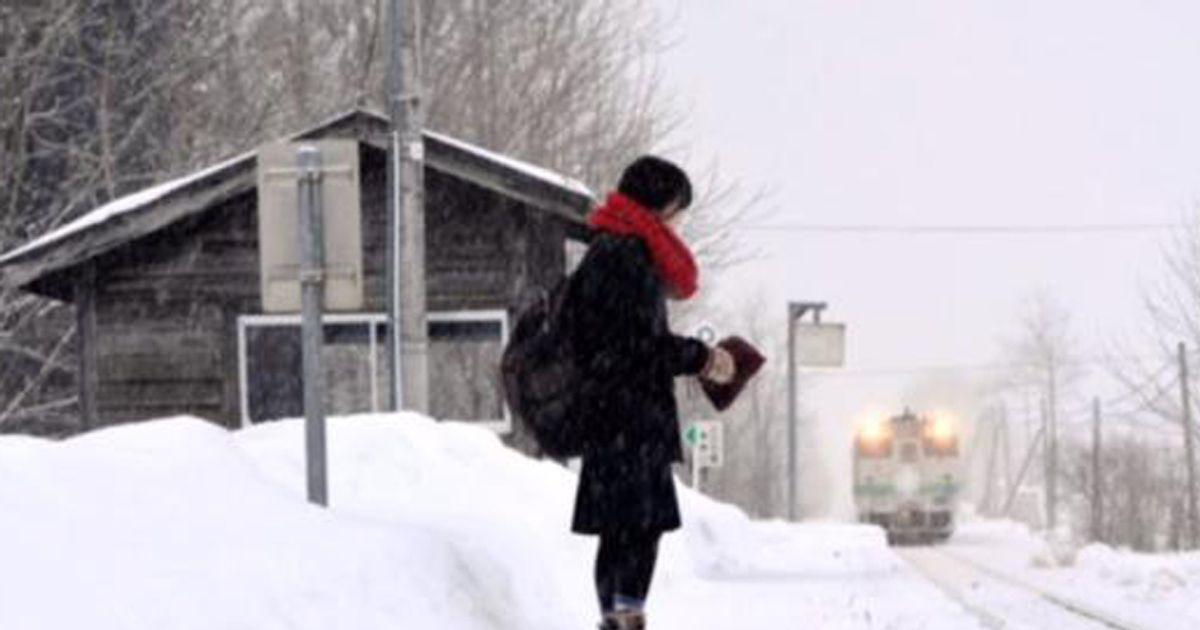 Giappone: la stazione resta aperta solo per una studentessa (e chiuderà dopo il suo diploma)