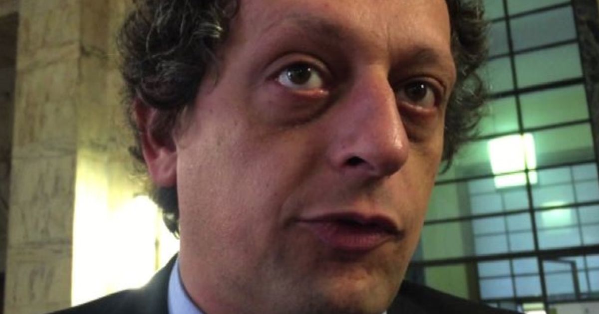 Aggressioni acido, sull’iPhone di Alex aggirato il blocco Apple