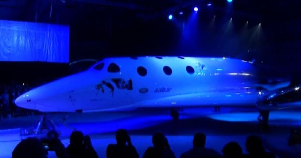 Virgin Galactic svela la sua nuova navetta spaziale