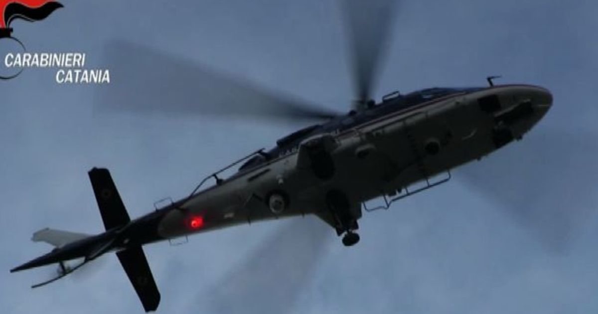 Mafia, scacco al clan Assinnata nel Catanese: 14 arresti