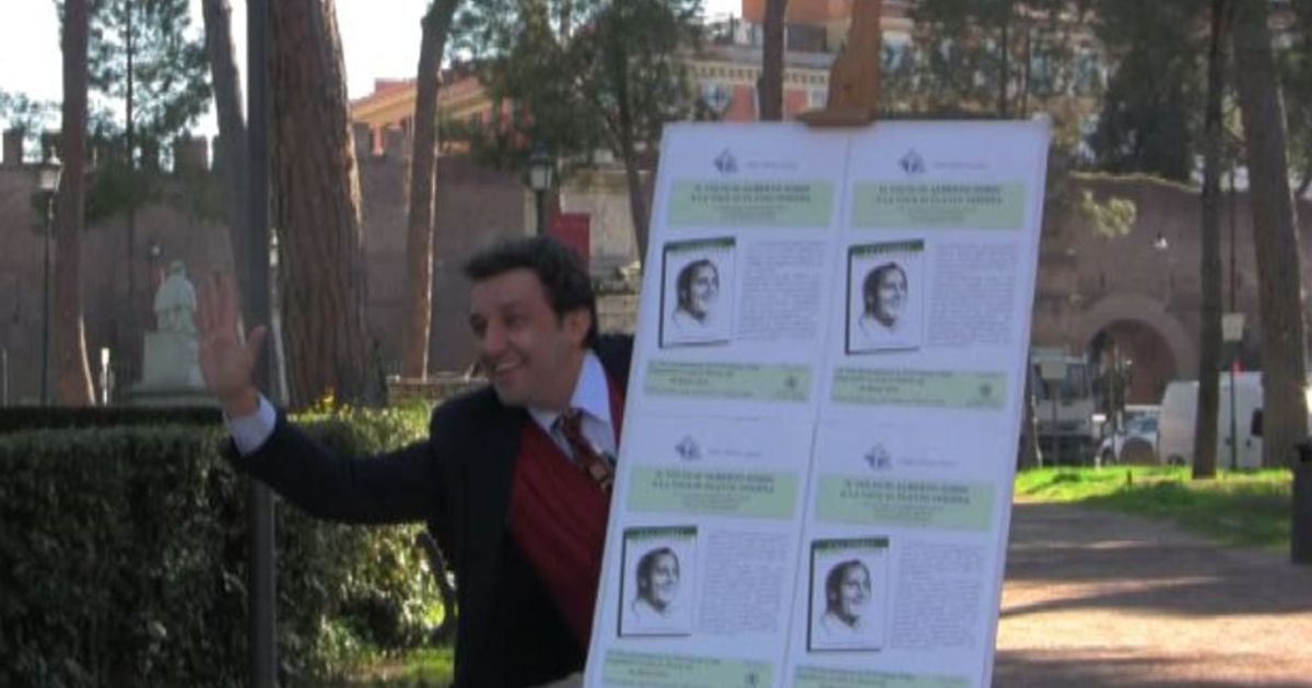 Alberto Sordi racconta gli italiani con la voce di Flavio Insinna
