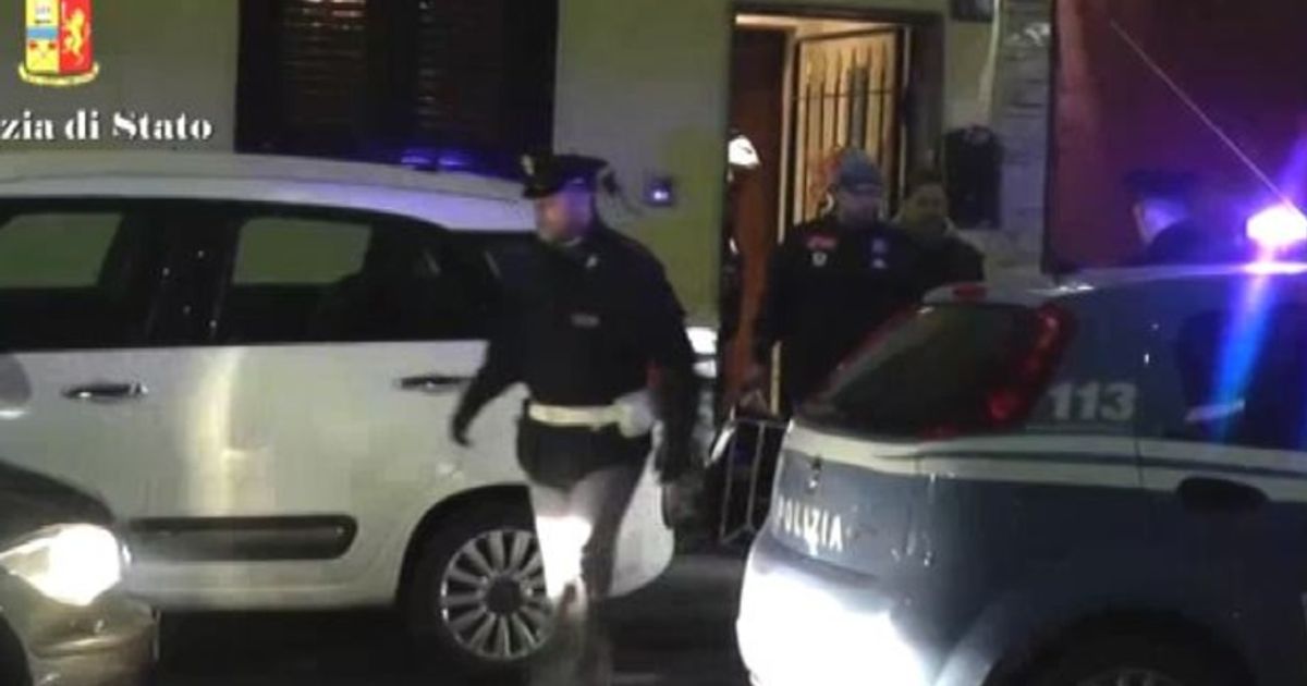 Mafia, le cosche insieme per la droga: 9 arresti a Catania