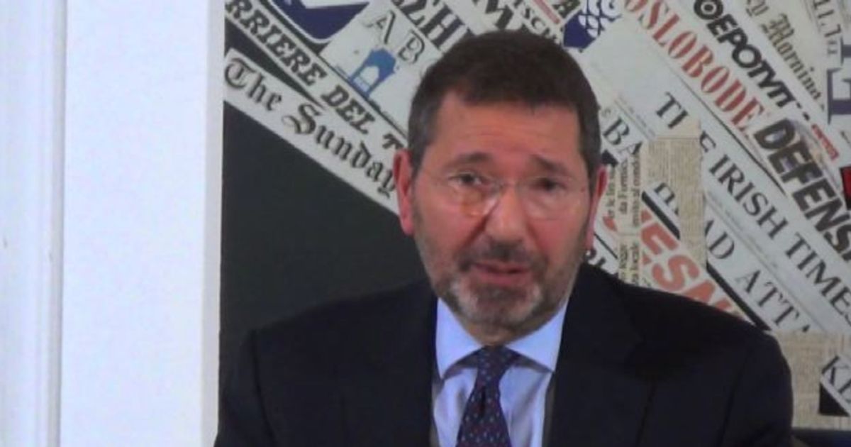 Roma, Marino non scioglie riserva: non rispondo su candidatura