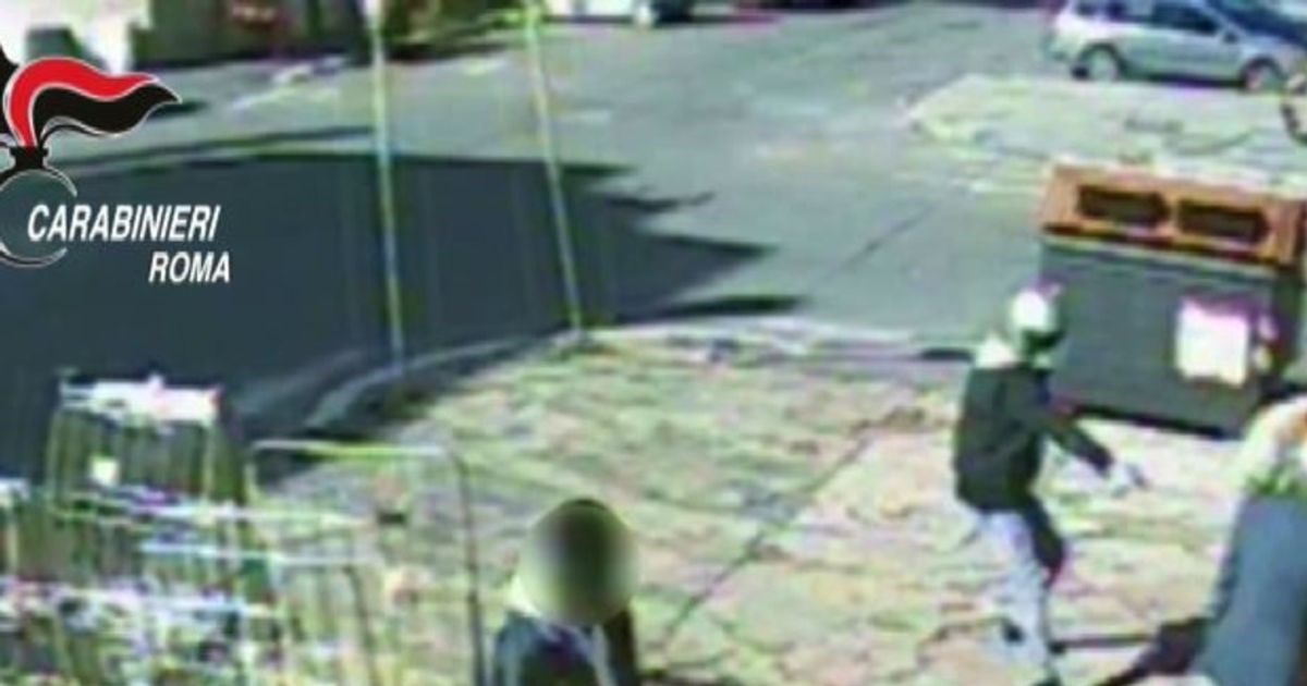 Blitz anti-mafia a Ostia, business case popolari: 10 arresti