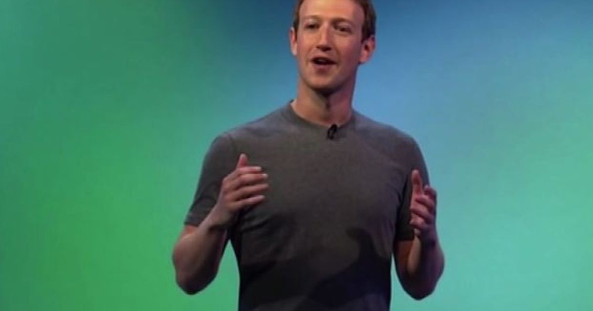 Tutte le novità di Facebook: chat con i robot e realtà virtuale