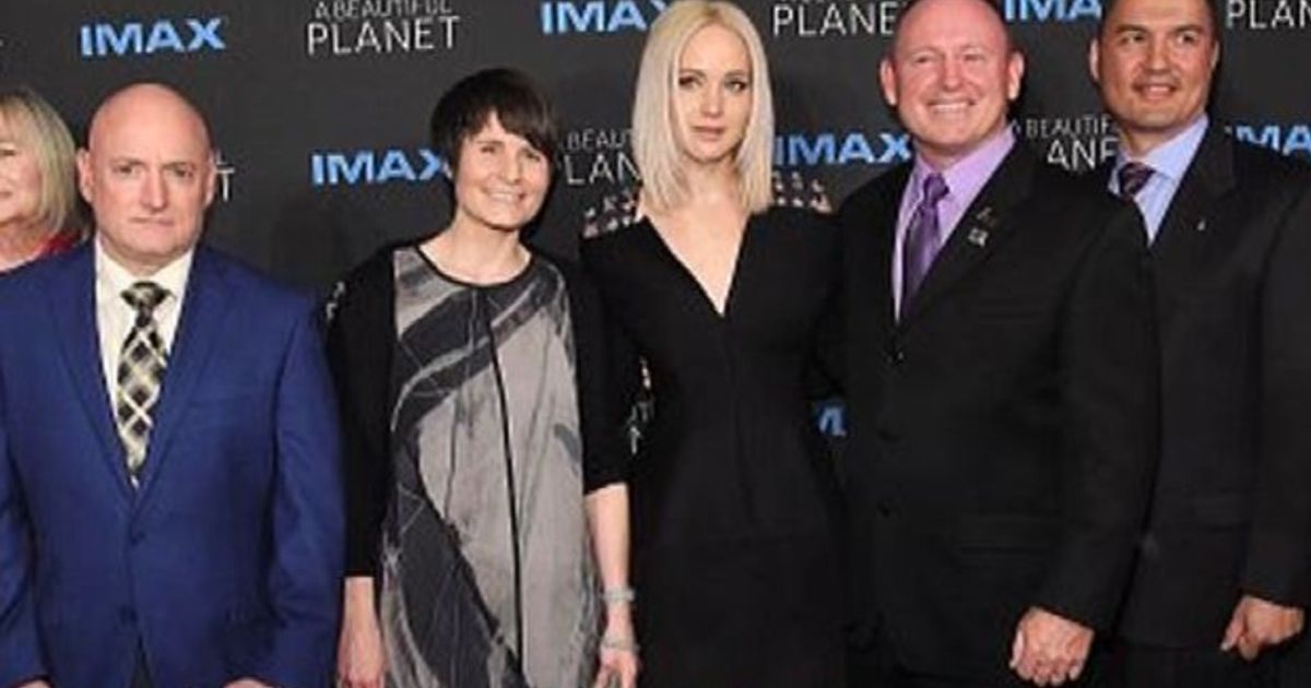 Il 29 aprile esce in Usa “A beautiful planet” con @AstroSamantha