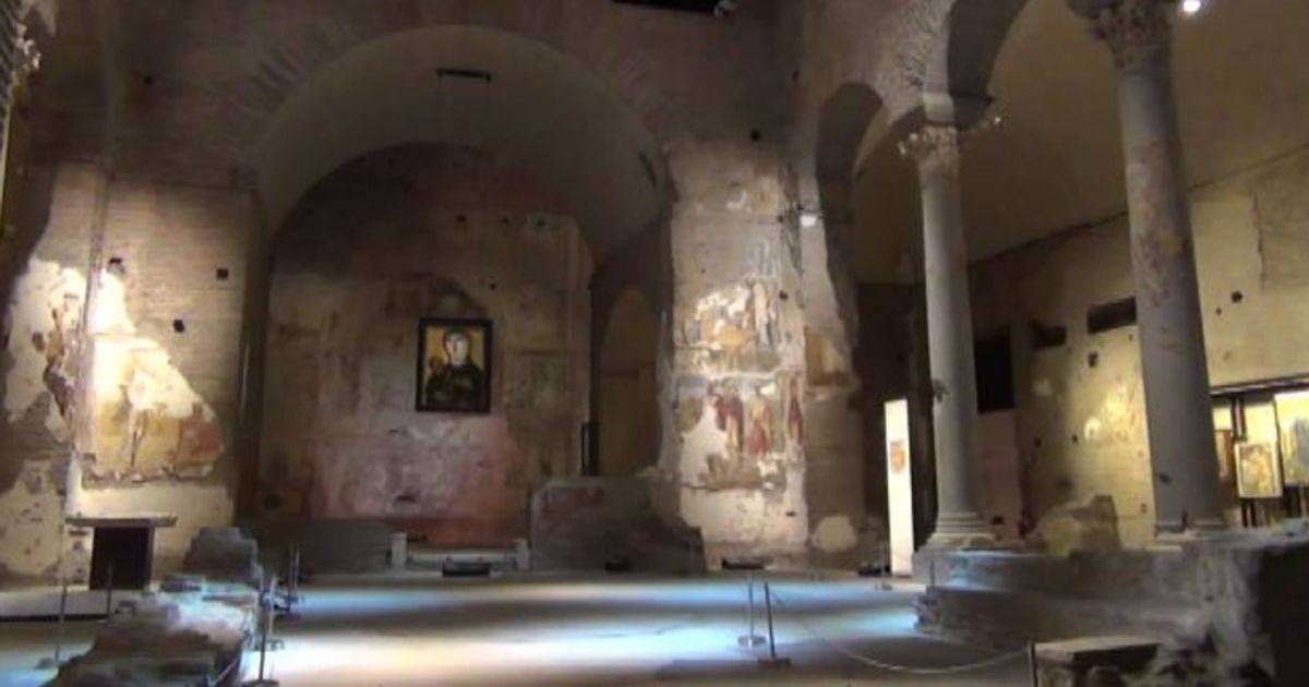 Una notte al Foro: stupende immagini dei monumenti illuminati