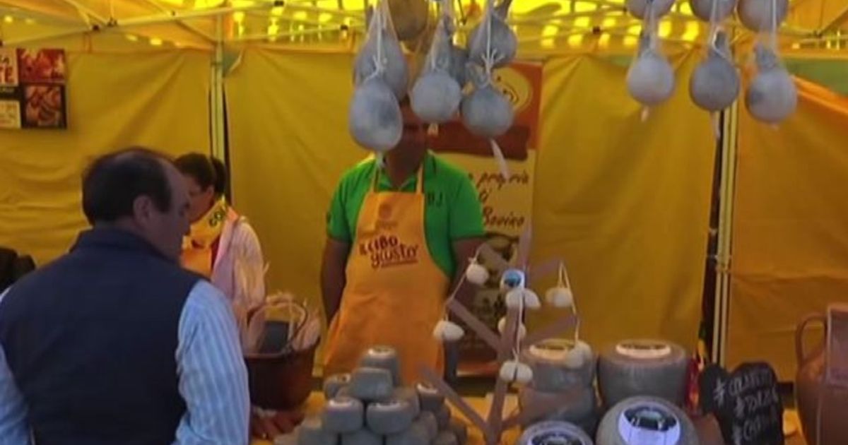 Coldiretti in piazza a Napoli in difesa della dieta mediterranea