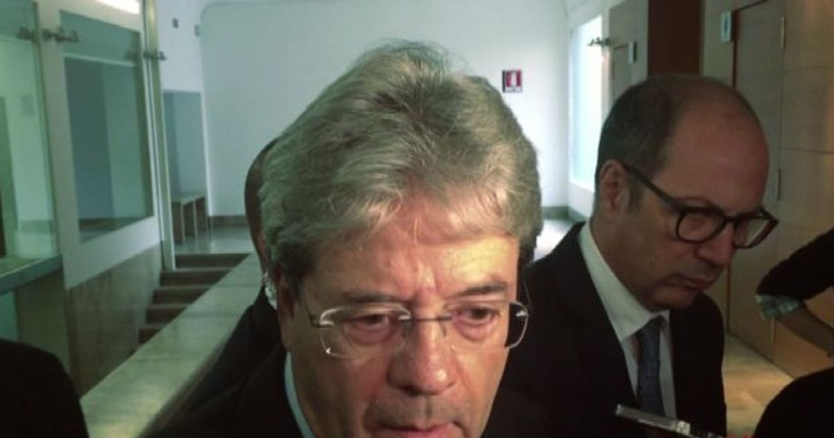 Gentiloni: flussi immigrati in lieve aumento, ma non allarmanti