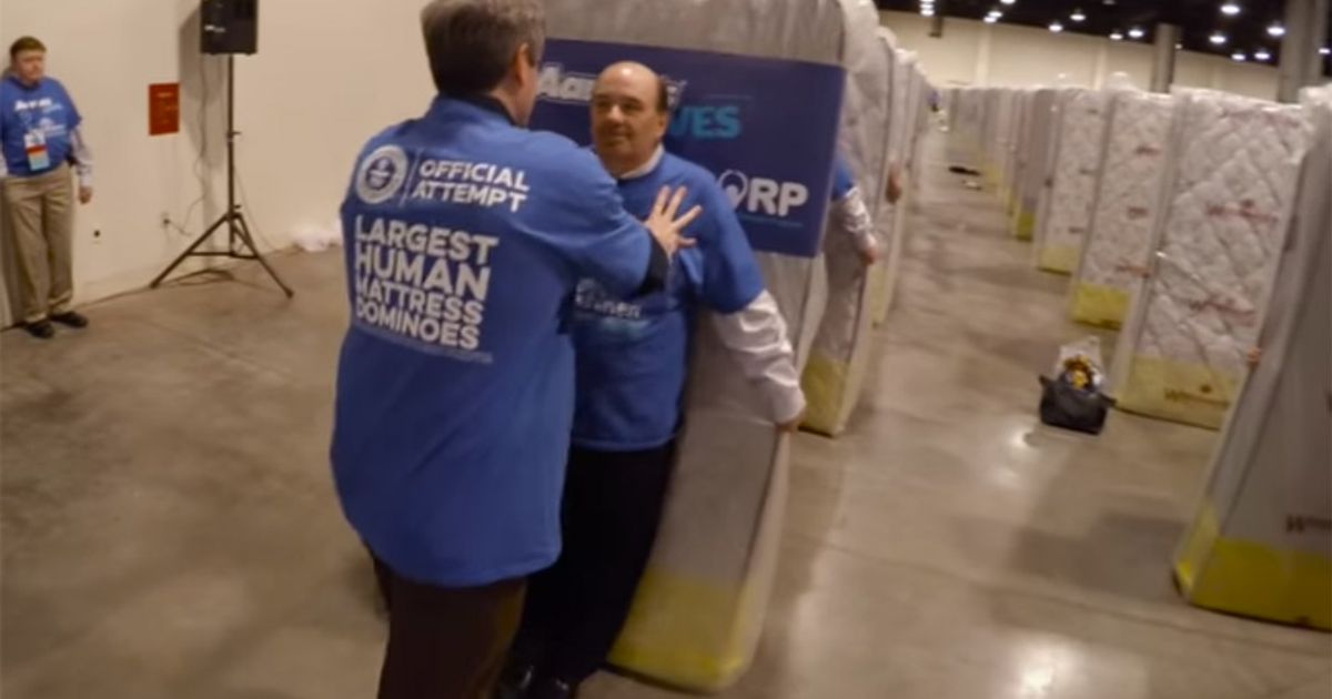 Avete mai giocato al domino umano?