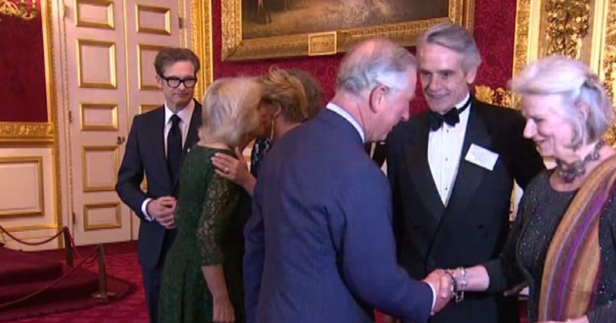 Londra Carlo e Camilla ricevono gli attori inglesi premi Oscar