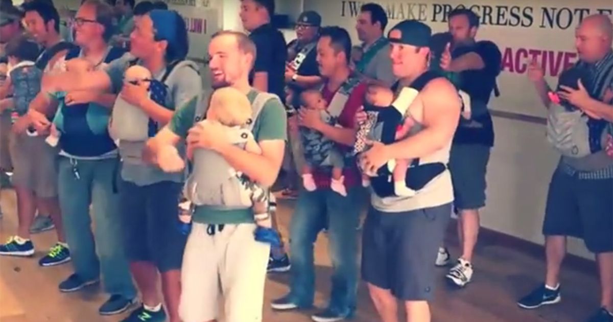 Groovaroo, papà che ballano con i loro bimbi