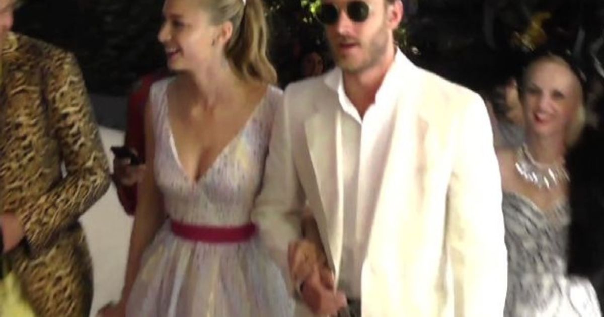 A Capri la festa notturna con Pierre Casiraghi e Bea Borromeo