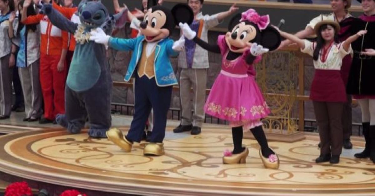 A Shangai apre il primo parco divertimenti Disney cinese