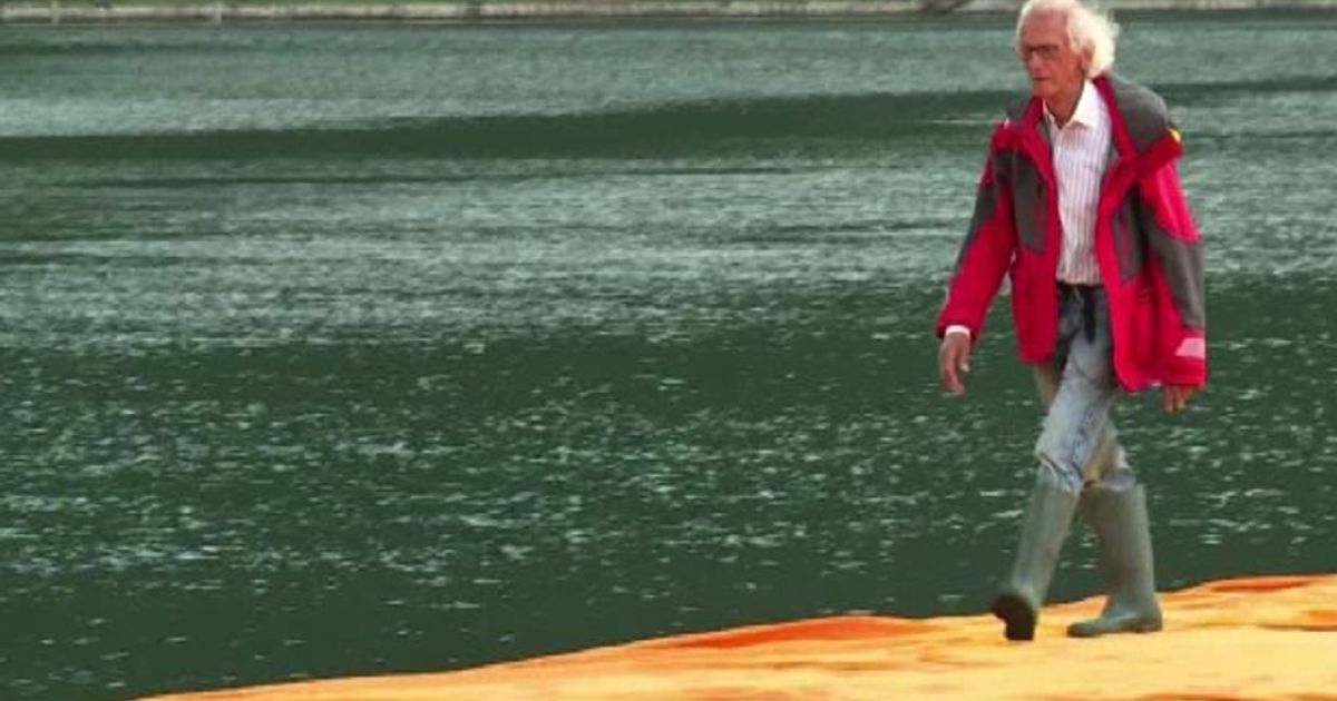 L’arancione di Christo sul Lago d’Iseo: si cammina sulle acque