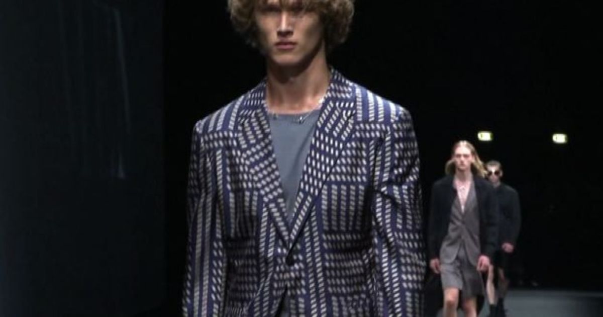 Moda Milano, il gentiluomo Versace è un uomo di mondo