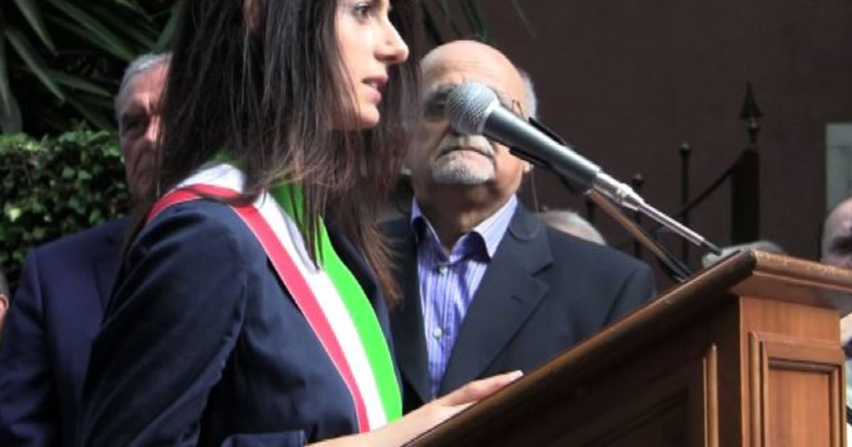 Raggi: onore dedicare mia prima uscita a giudice ucciso dai Nar