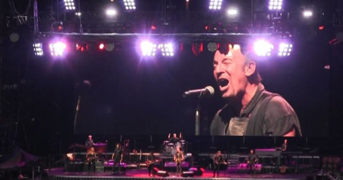Springsteen a Milano, il Boss mette in scena il suo rito rock