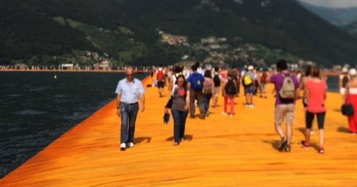 Floating Piers, avventura di libertà da 1,2 milioni di visitatori
